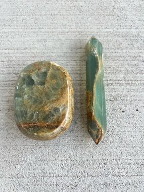 Natural Green Stone Crystal Set Polished Palm Stone & Double Point Tower